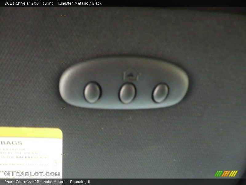 Tungsten Metallic / Black 2011 Chrysler 200 Touring