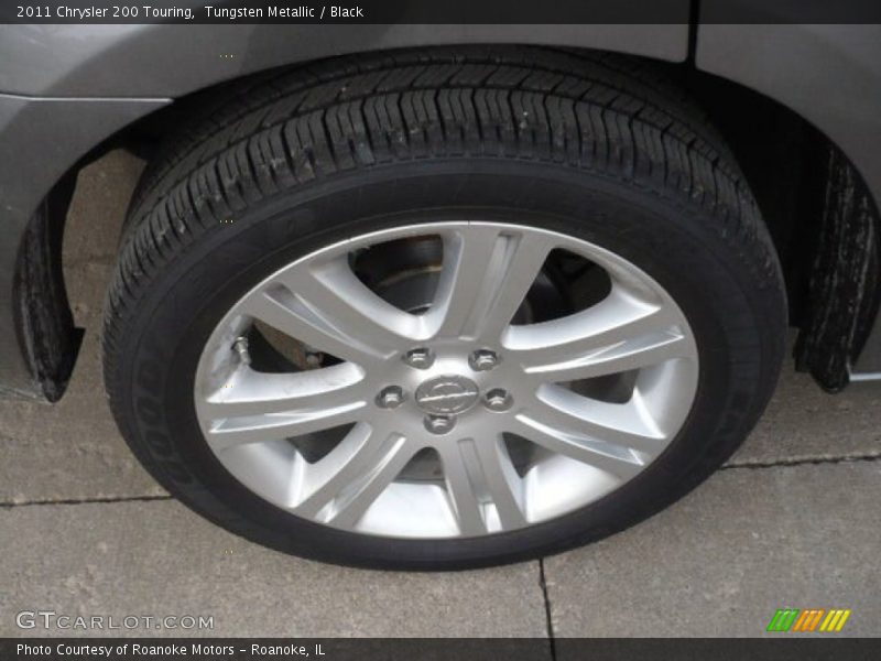 Tungsten Metallic / Black 2011 Chrysler 200 Touring