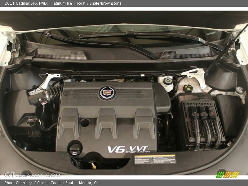 Platinum Ice Tricoat / Shale/Brownstone 2011 Cadillac SRX FWD
