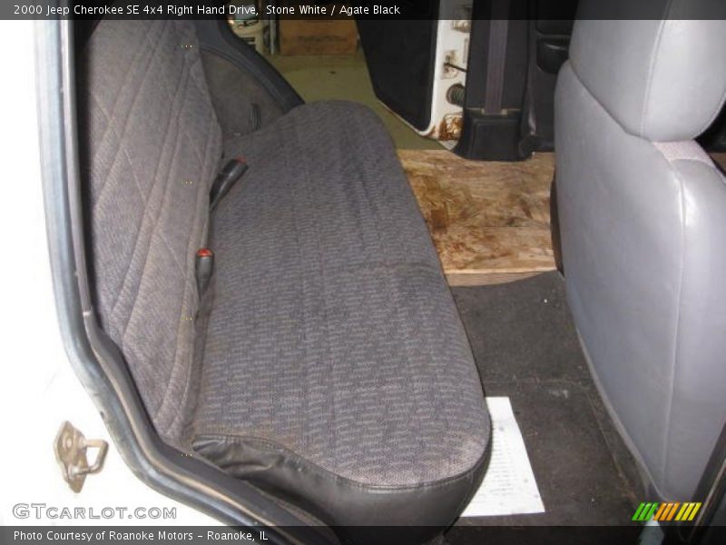 Stone White / Agate Black 2000 Jeep Cherokee SE 4x4 Right Hand Drive