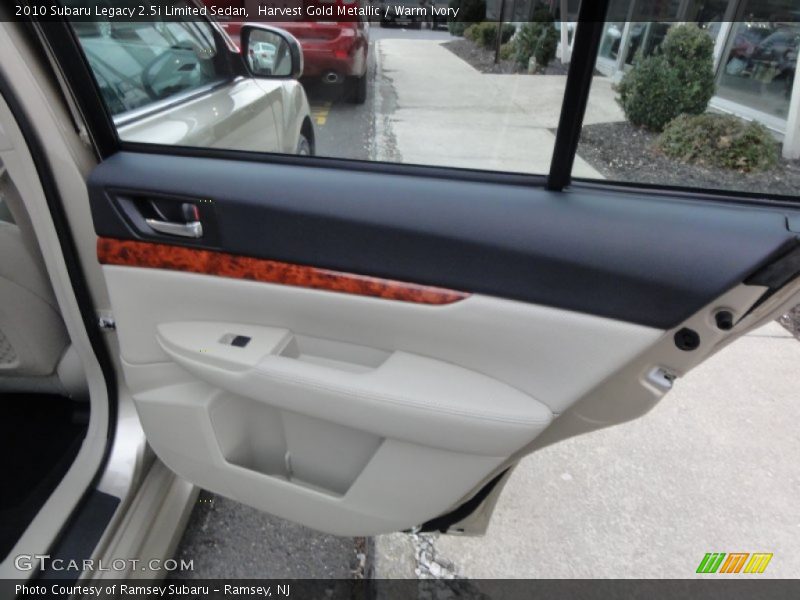 Harvest Gold Metallic / Warm Ivory 2010 Subaru Legacy 2.5i Limited Sedan