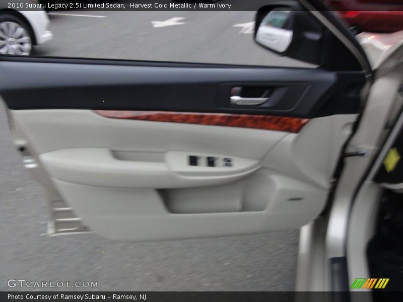 Harvest Gold Metallic / Warm Ivory 2010 Subaru Legacy 2.5i Limited Sedan