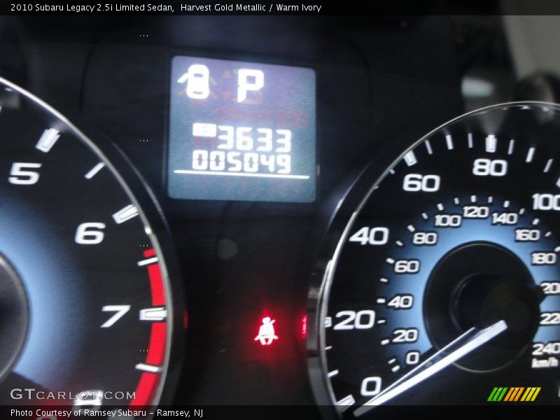 Harvest Gold Metallic / Warm Ivory 2010 Subaru Legacy 2.5i Limited Sedan