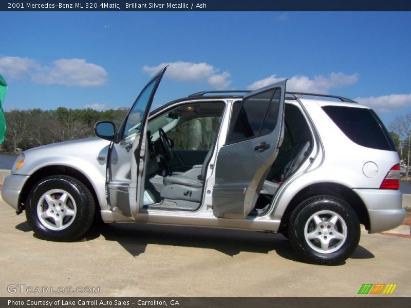 Brilliant Silver Metallic / Ash 2001 Mercedes-Benz ML 320 4Matic