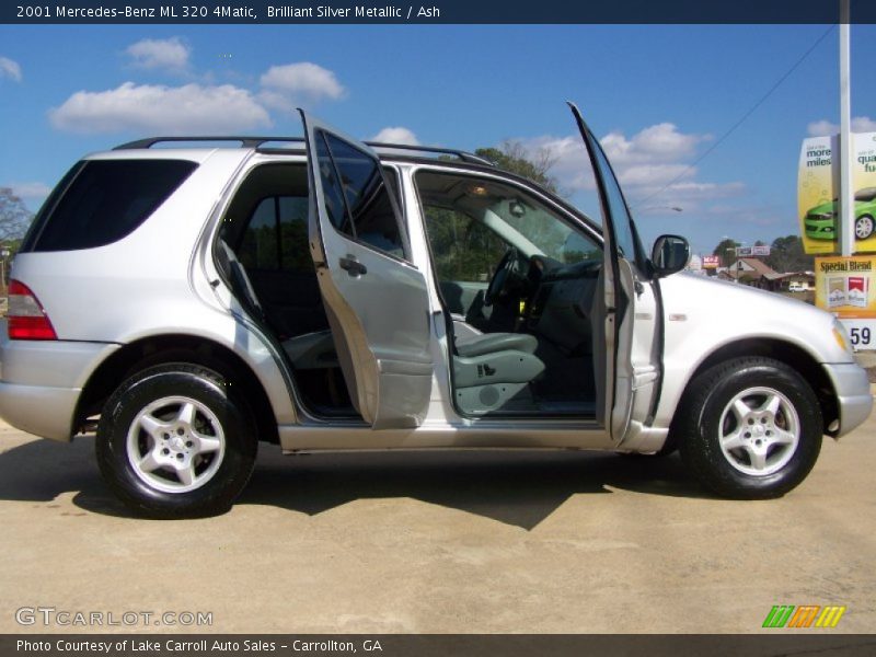Brilliant Silver Metallic / Ash 2001 Mercedes-Benz ML 320 4Matic