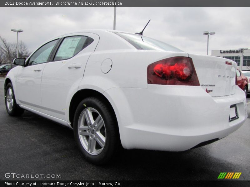 Bright White / Black/Light Frost Beige 2012 Dodge Avenger SXT