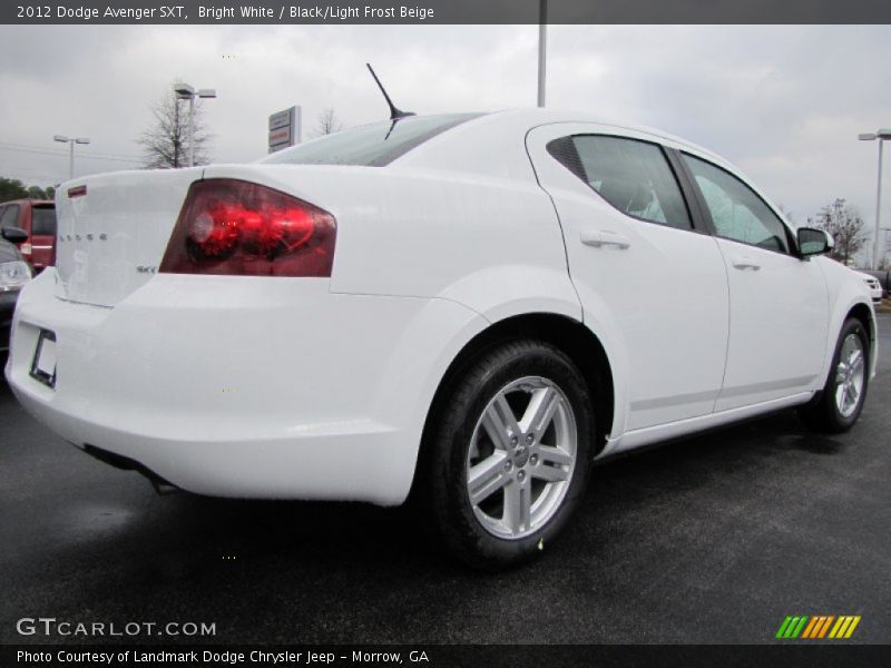Bright White / Black/Light Frost Beige 2012 Dodge Avenger SXT