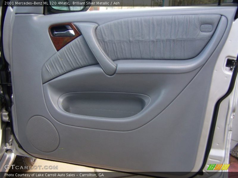 Brilliant Silver Metallic / Ash 2001 Mercedes-Benz ML 320 4Matic