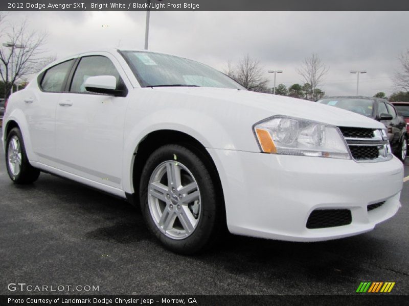 Bright White / Black/Light Frost Beige 2012 Dodge Avenger SXT