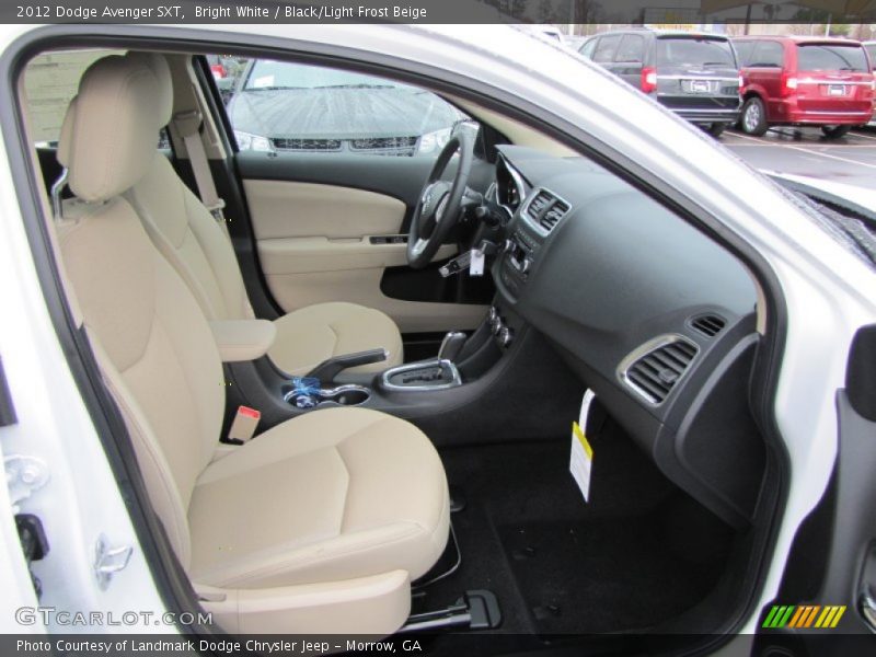 Bright White / Black/Light Frost Beige 2012 Dodge Avenger SXT