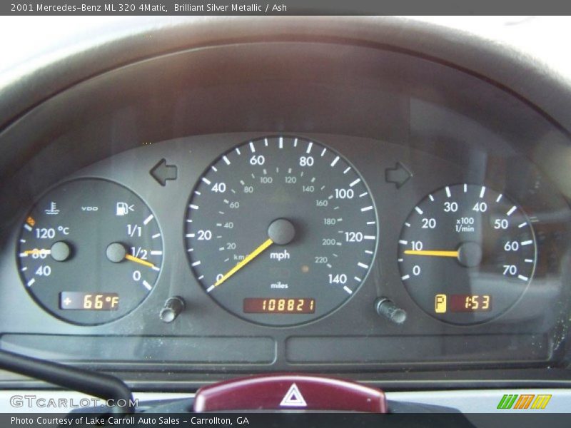 Brilliant Silver Metallic / Ash 2001 Mercedes-Benz ML 320 4Matic