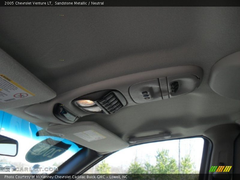 Sandstone Metallic / Neutral 2005 Chevrolet Venture LT