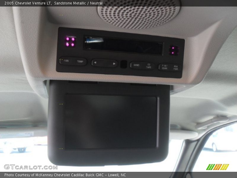 Sandstone Metallic / Neutral 2005 Chevrolet Venture LT