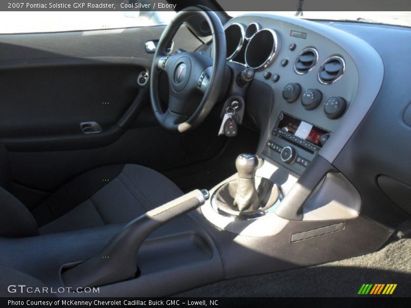 Cool Silver / Ebony 2007 Pontiac Solstice GXP Roadster