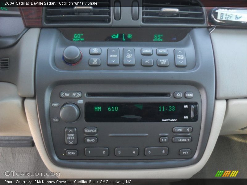 Cotillion White / Shale 2004 Cadillac DeVille Sedan