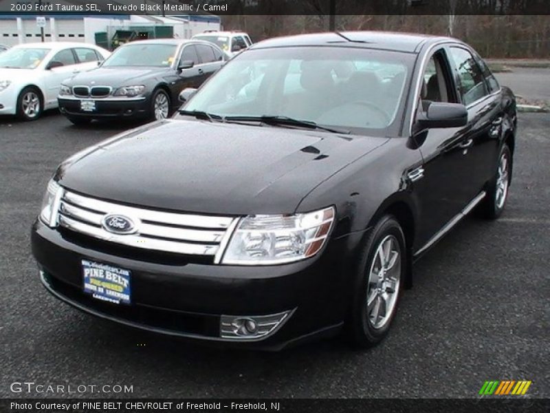 Tuxedo Black Metallic / Camel 2009 Ford Taurus SEL
