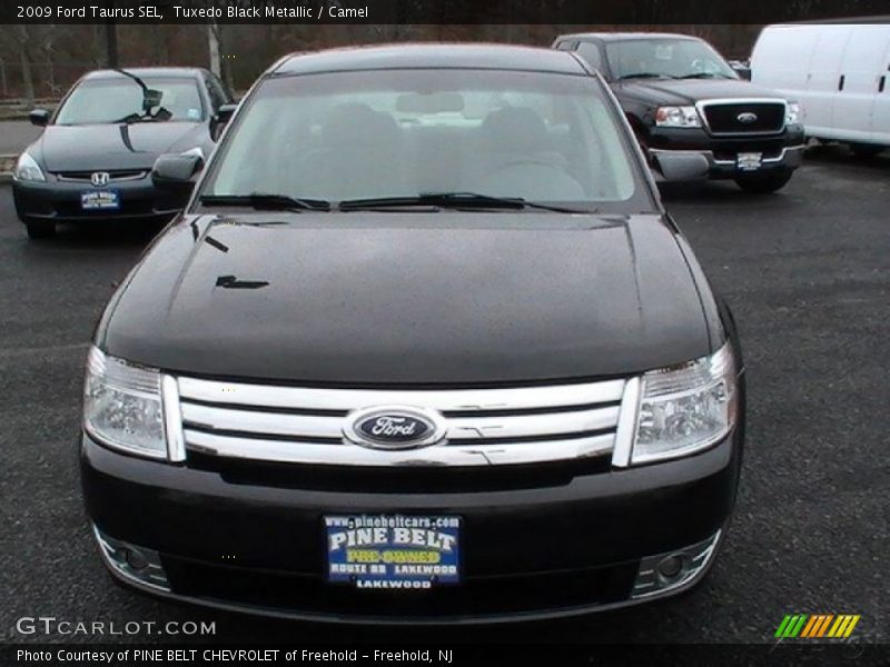 Tuxedo Black Metallic / Camel 2009 Ford Taurus SEL