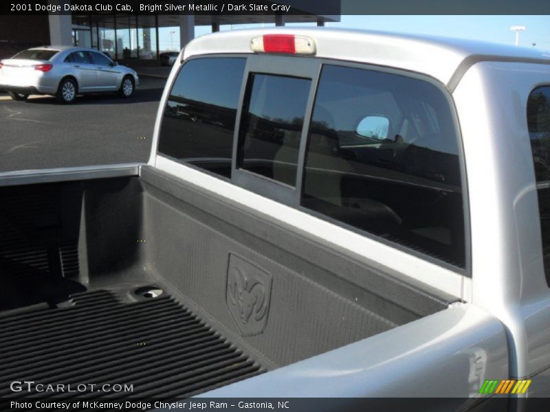Bright Silver Metallic / Dark Slate Gray 2001 Dodge Dakota Club Cab