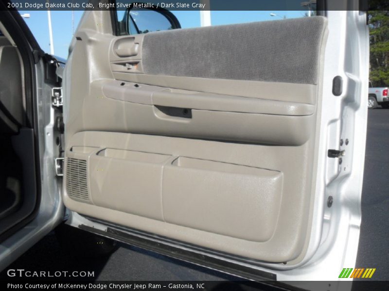 Bright Silver Metallic / Dark Slate Gray 2001 Dodge Dakota Club Cab