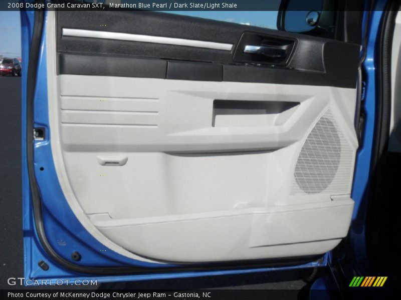 Door Panel of 2008 Grand Caravan SXT