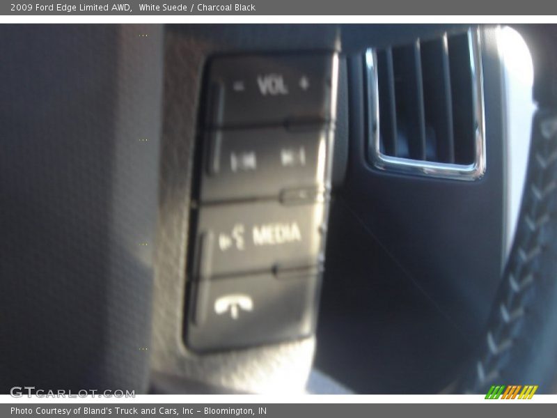 White Suede / Charcoal Black 2009 Ford Edge Limited AWD