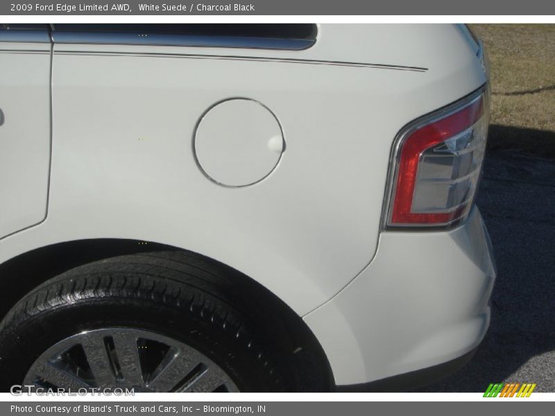 White Suede / Charcoal Black 2009 Ford Edge Limited AWD