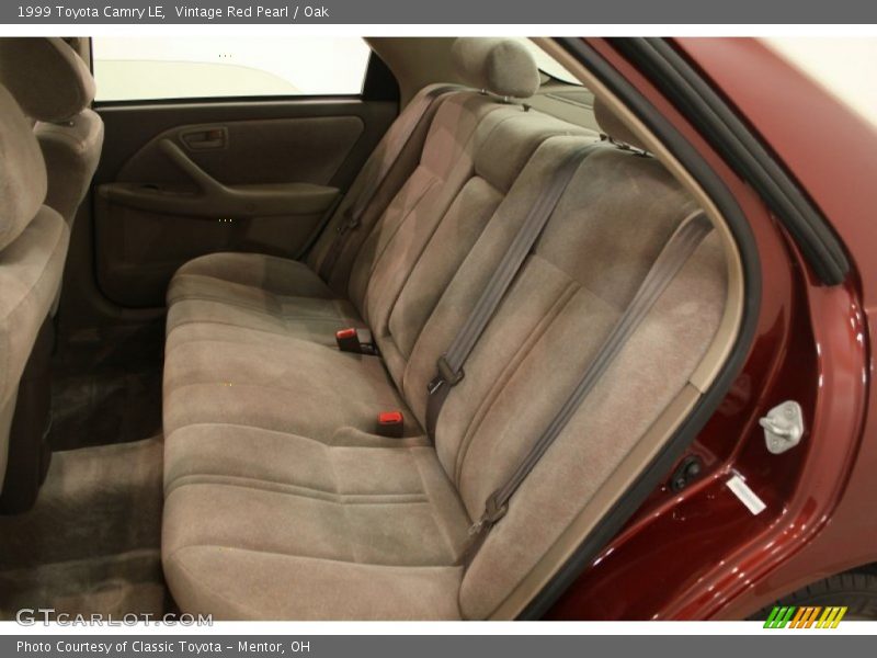 Vintage Red Pearl / Oak 1999 Toyota Camry LE
