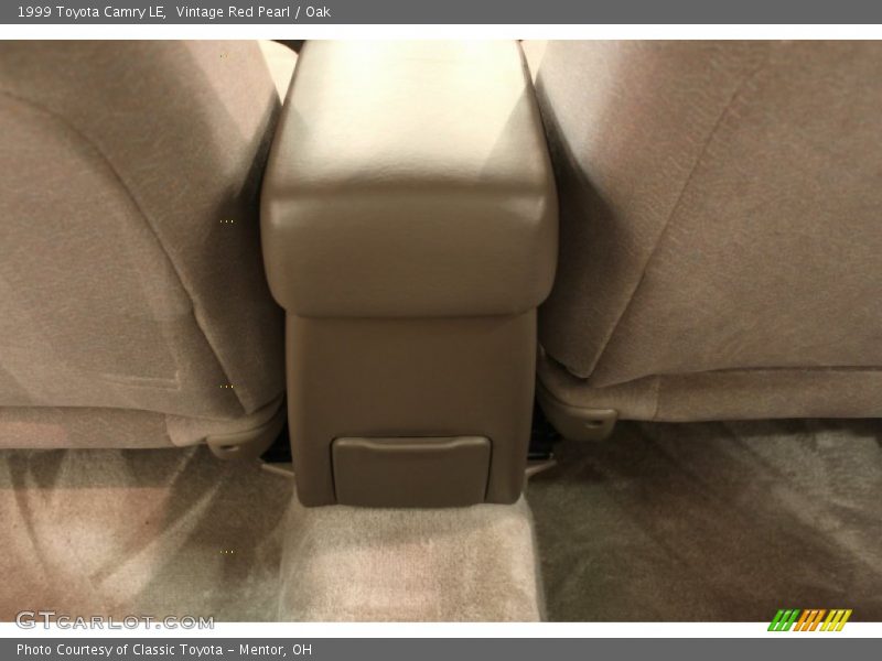 Vintage Red Pearl / Oak 1999 Toyota Camry LE
