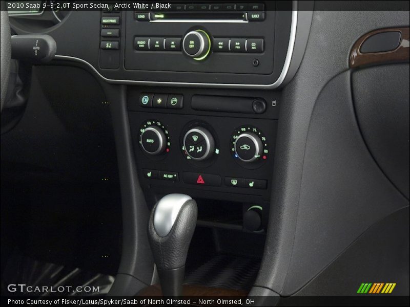 Arctic White / Black 2010 Saab 9-3 2.0T Sport Sedan