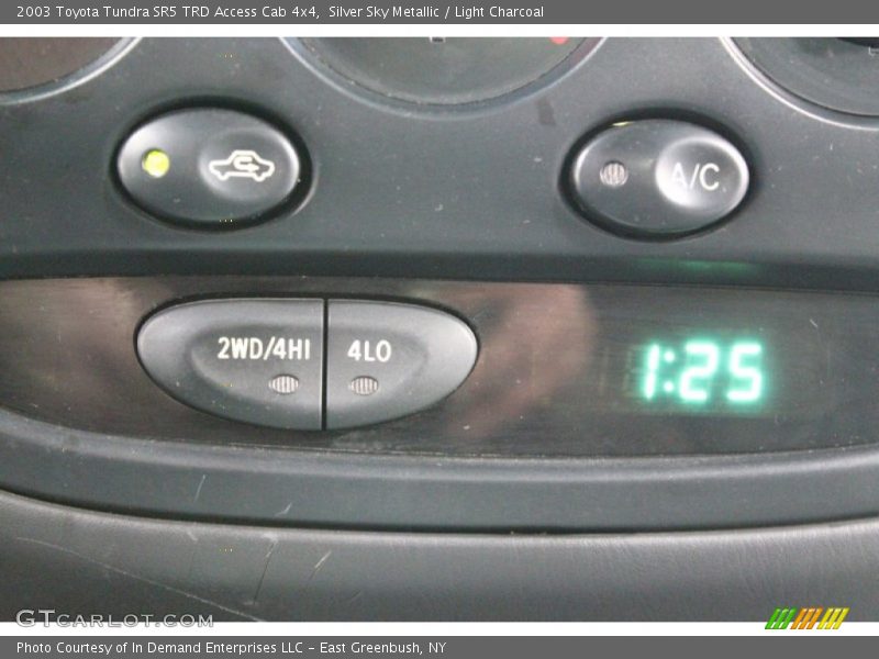 Silver Sky Metallic / Light Charcoal 2003 Toyota Tundra SR5 TRD Access Cab 4x4