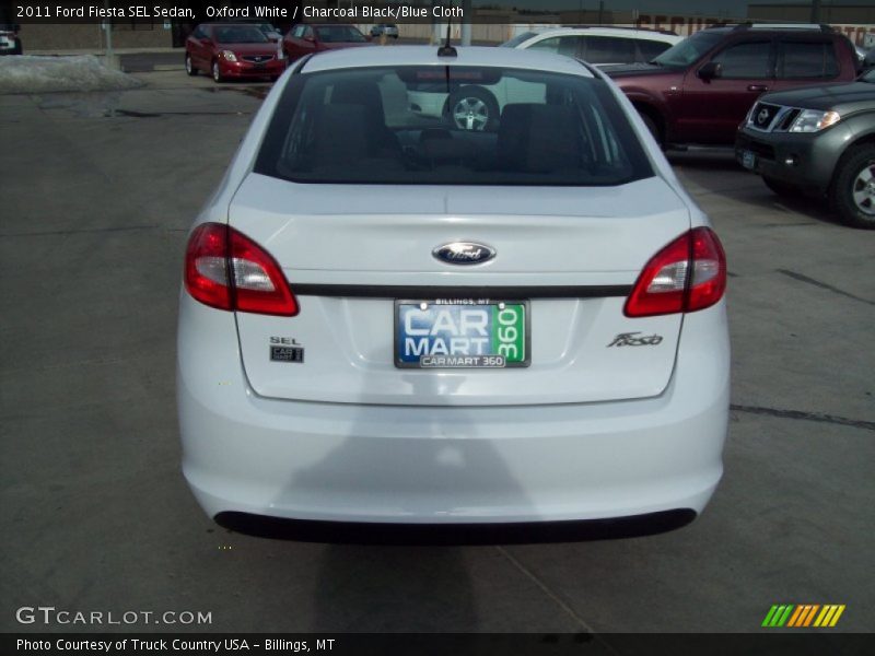 Oxford White / Charcoal Black/Blue Cloth 2011 Ford Fiesta SEL Sedan