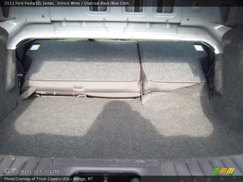 Oxford White / Charcoal Black/Blue Cloth 2011 Ford Fiesta SEL Sedan