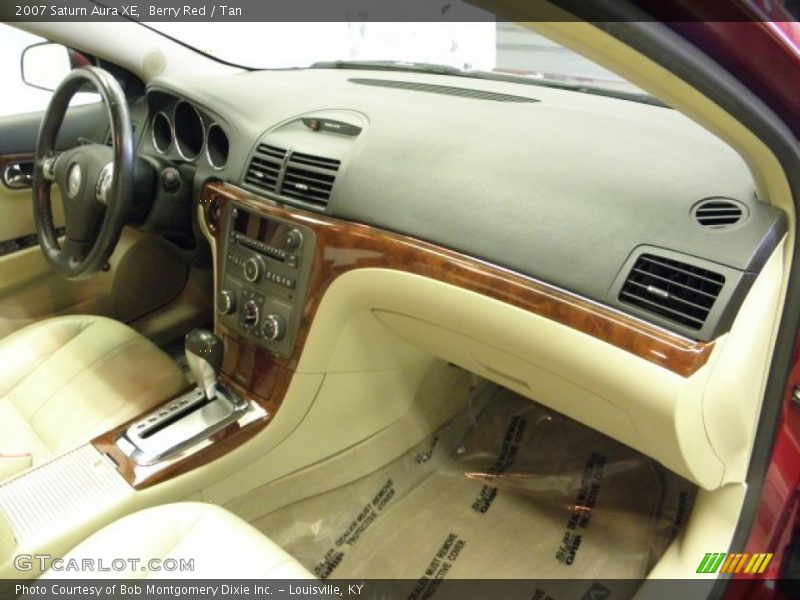 Berry Red / Tan 2007 Saturn Aura XE