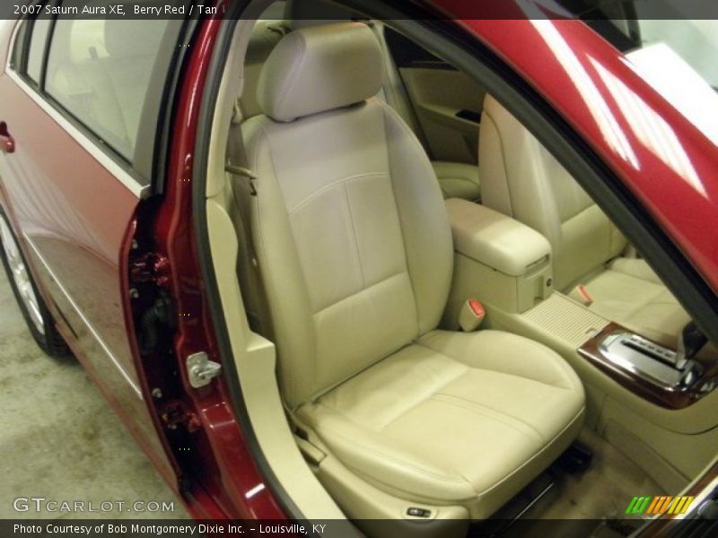 Berry Red / Tan 2007 Saturn Aura XE