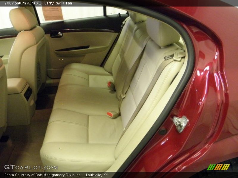 Berry Red / Tan 2007 Saturn Aura XE