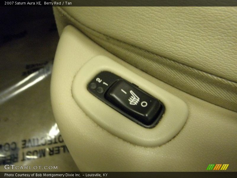 Berry Red / Tan 2007 Saturn Aura XE