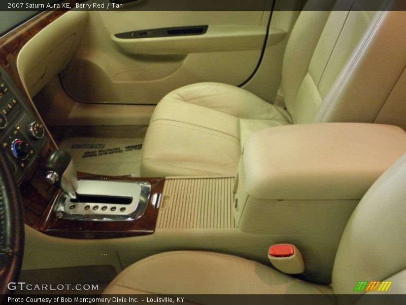 Berry Red / Tan 2007 Saturn Aura XE