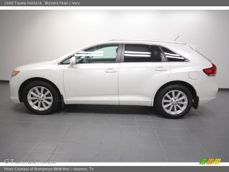 Blizzard Pearl / Ivory 2009 Toyota Venza I4