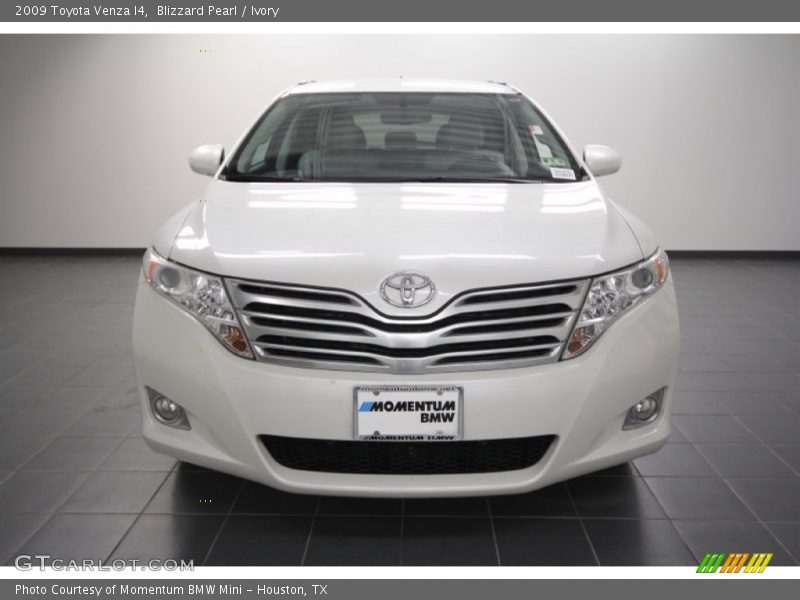 Blizzard Pearl / Ivory 2009 Toyota Venza I4