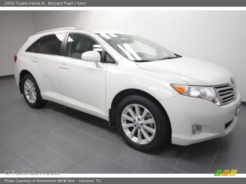 Blizzard Pearl / Ivory 2009 Toyota Venza I4