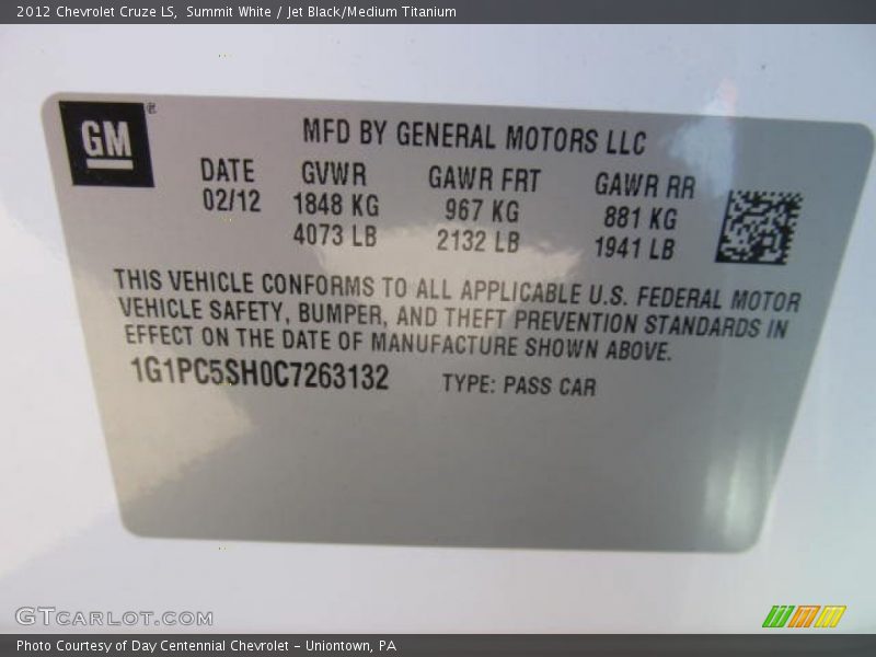 Summit White / Jet Black/Medium Titanium 2012 Chevrolet Cruze LS