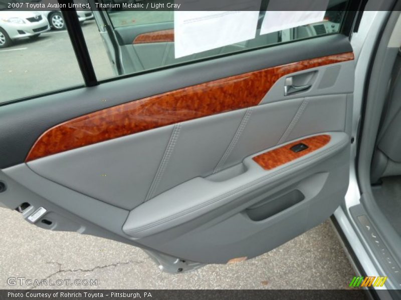 Titanium Metallic / Light Gray 2007 Toyota Avalon Limited