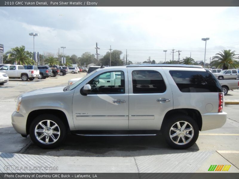 Pure Silver Metallic / Ebony 2010 GMC Yukon Denali