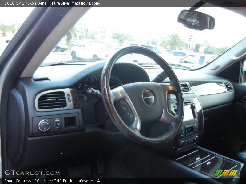 Pure Silver Metallic / Ebony 2010 GMC Yukon Denali