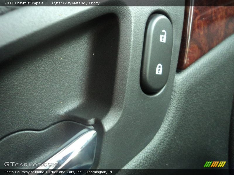 Cyber Gray Metallic / Ebony 2011 Chevrolet Impala LT