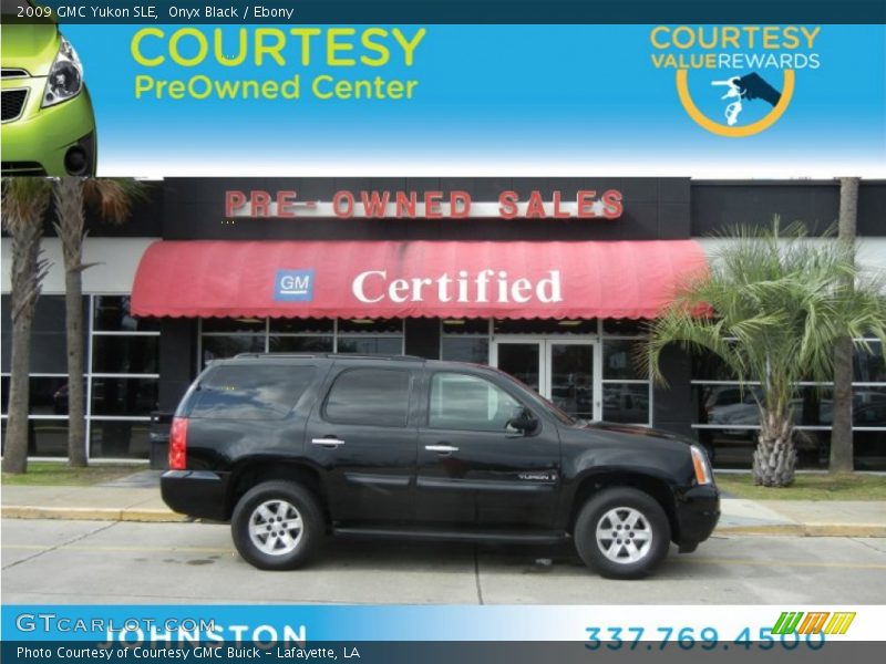 Onyx Black / Ebony 2009 GMC Yukon SLE