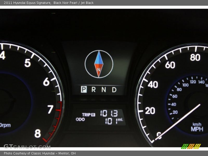 Black Noir Pearl / Jet Black 2011 Hyundai Equus Signature