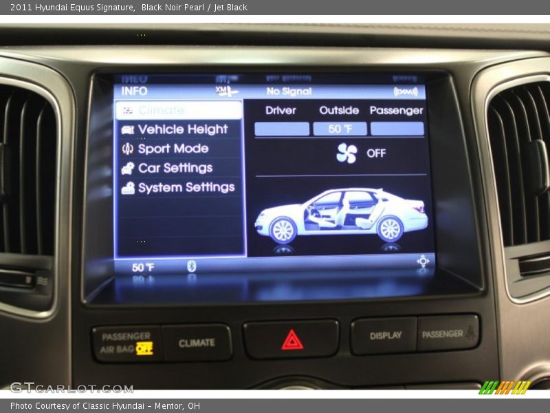 Black Noir Pearl / Jet Black 2011 Hyundai Equus Signature