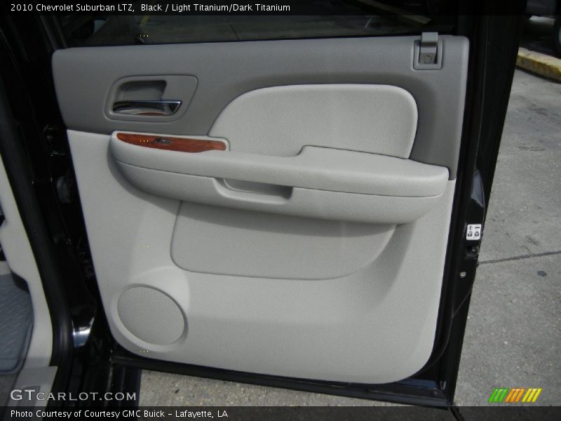 Black / Light Titanium/Dark Titanium 2010 Chevrolet Suburban LTZ