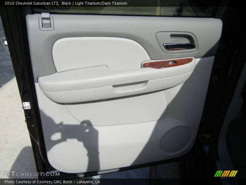 Black / Light Titanium/Dark Titanium 2010 Chevrolet Suburban LTZ